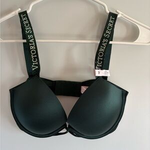 Victoria’s Secret shine strap very sexy push-up bra